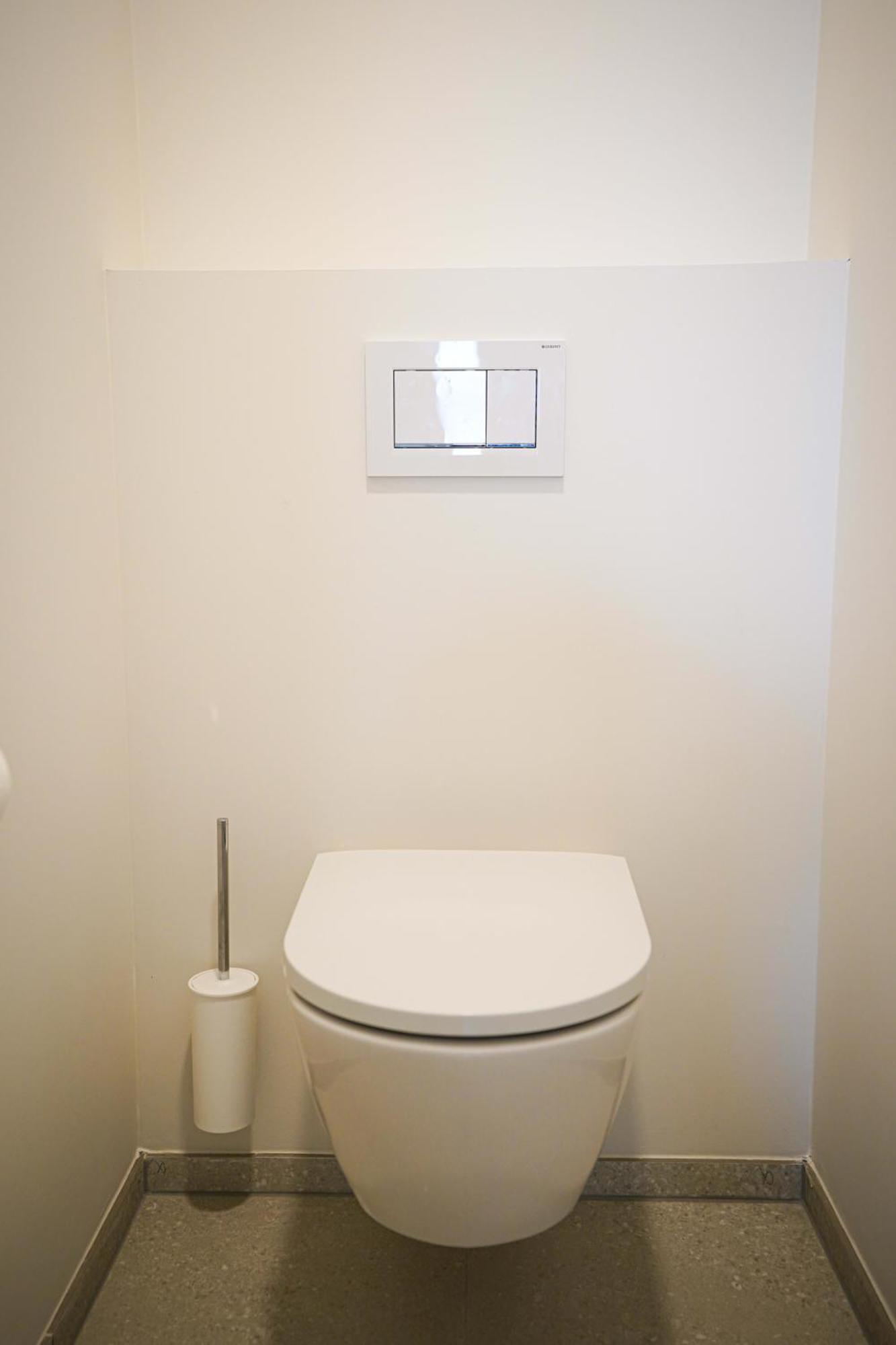 Huswell - Beautiful Apartment With Communal Pool And Gym Oostende Eksteriør billede